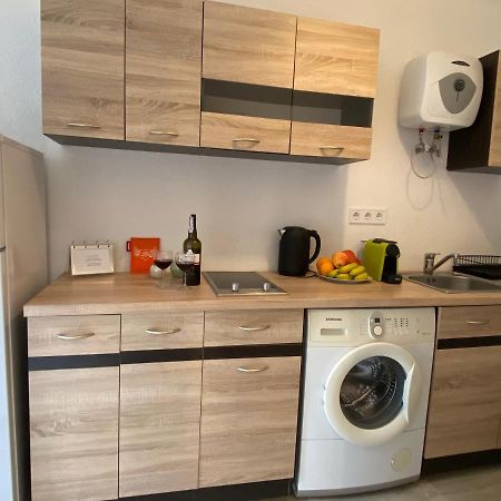 B20 Apartment Budapest Bagian luar foto